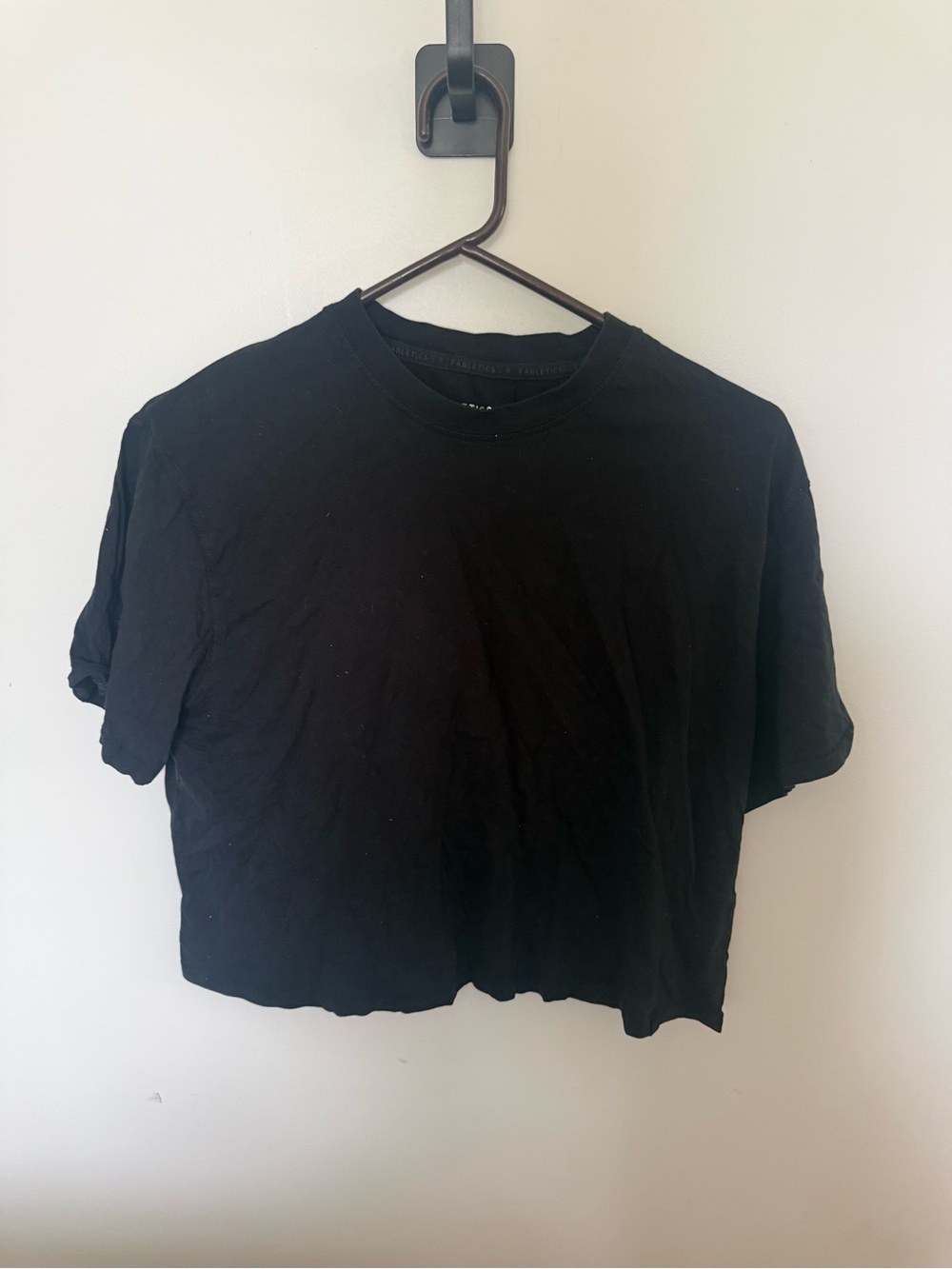 Fabletics Black Crop T-Shirt